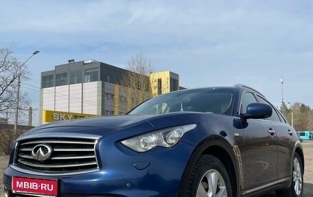 Infiniti FX II, 2012 год, 1 690 000 рублей, 1 фотография