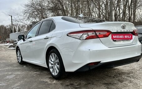 Toyota Camry, 2018 год, 2 930 000 рублей, 19 фотография