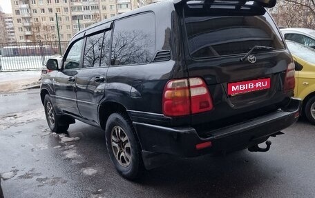 Toyota Land Cruiser 100 рестайлинг 2, 1998 год, 1 690 000 рублей, 9 фотография