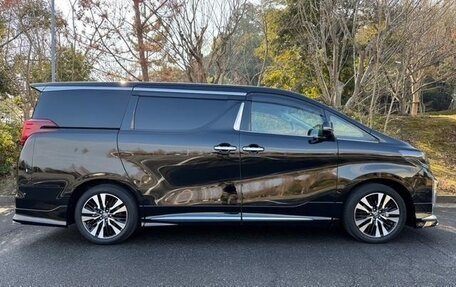 Toyota Alphard III, 2022 год, 4 900 000 рублей, 4 фотография