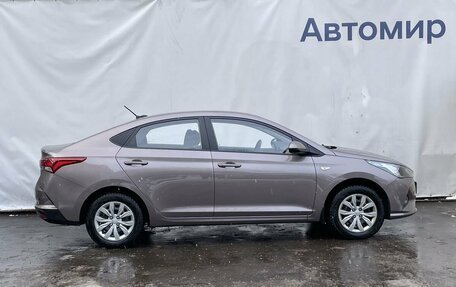 Hyundai Solaris II рестайлинг, 2021 год, 1 720 000 рублей, 4 фотография