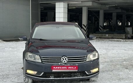 Volkswagen Passat B7, 2012 год, 900 000 рублей, 5 фотография