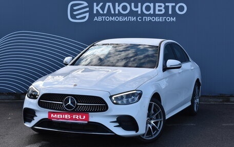 Mercedes-Benz E-Класс, 2021 год, 5 950 000 рублей, 2 фотография