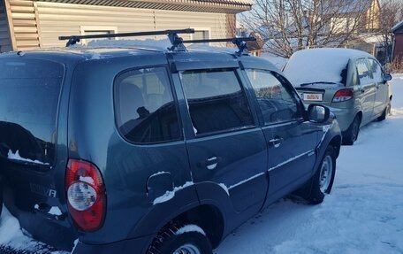 Chevrolet Niva I рестайлинг, 2011 год, 615 000 рублей, 9 фотография