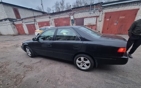 Toyota Camry, 2000 год, 480 000 рублей, 3 фотография