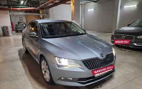 Skoda Superb III рестайлинг, 2015 год, 1 700 000 рублей, 3 фотография