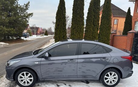 Hyundai Solaris II рестайлинг, 2021 год, 1 750 000 рублей, 3 фотография