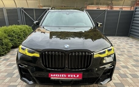 BMW X7, 2021 год, 10 900 000 рублей, 11 фотография