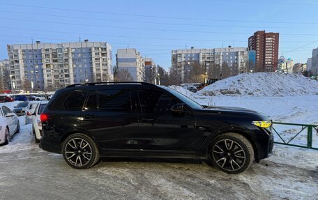 BMW X7, 2021 год, 10 900 000 рублей, 13 фотография