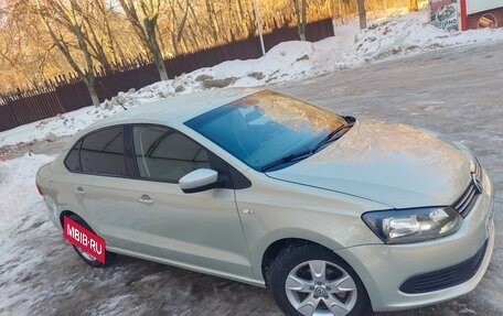 Volkswagen Polo VI (EU Market), 2011 год, 640 000 рублей, 3 фотография