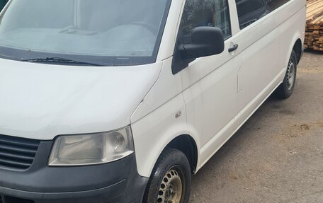 Volkswagen Transporter T5 рестайлинг, 2009 год, 1 050 000 рублей, 9 фотография