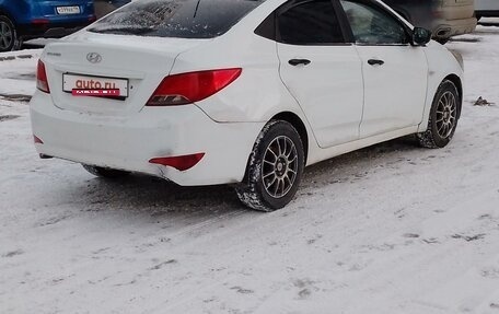 Hyundai Solaris II рестайлинг, 2016 год, 500 000 рублей, 6 фотография