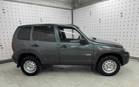 Chevrolet Niva I рестайлинг, 2010 год, 540 000 рублей, 7 фотография