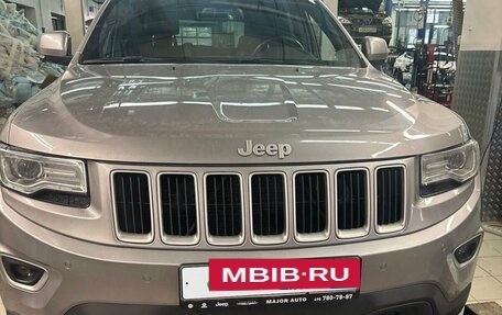 Jeep Grand Cherokee, 2016 год, 3 397 000 рублей, 2 фотография