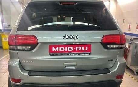 Jeep Grand Cherokee, 2016 год, 3 397 000 рублей, 11 фотография