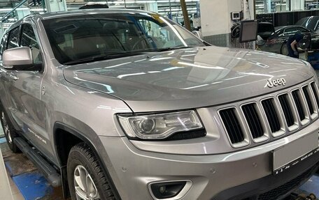 Jeep Grand Cherokee, 2016 год, 3 397 000 рублей, 25 фотография