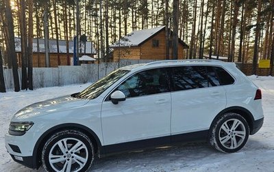 Volkswagen Tiguan II, 2016 год, 2 389 000 рублей, 1 фотография