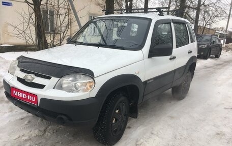 Chevrolet Niva I рестайлинг, 2018 год, 790 000 рублей, 1 фотография