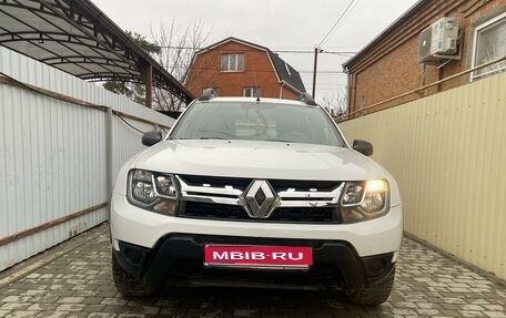 Renault Duster I рестайлинг, 2017 год, 999 999 рублей, 1 фотография