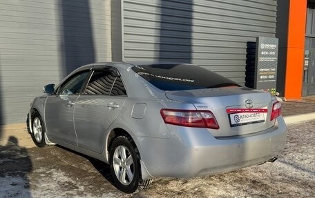 Toyota Camry, 2010 год, 1 530 000 рублей, 7 фотография