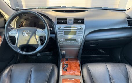 Toyota Camry, 2010 год, 1 530 000 рублей, 12 фотография