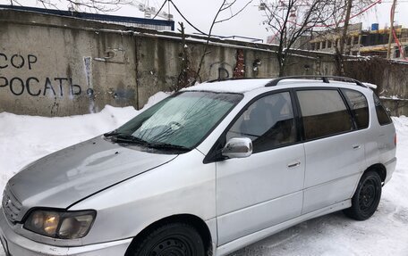 Toyota Ipsum II, 1996 год, 406 000 рублей, 14 фотография