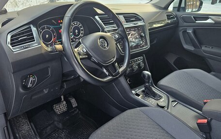 Volkswagen Tiguan II, 2016 год, 2 389 000 рублей, 8 фотография