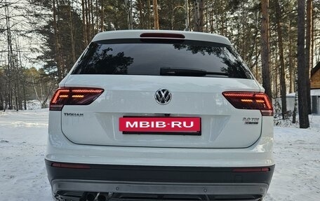 Volkswagen Tiguan II, 2016 год, 2 389 000 рублей, 4 фотография