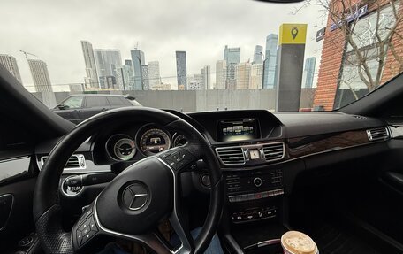 Mercedes-Benz E-Класс, 2015 год, 3 050 000 рублей, 7 фотография