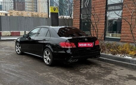 Mercedes-Benz E-Класс, 2015 год, 3 050 000 рублей, 5 фотография