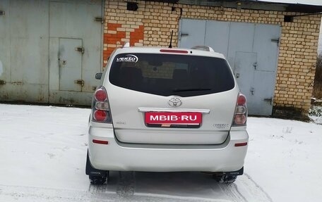 Toyota Corolla Verso I, 2008 год, 970 000 рублей, 2 фотография