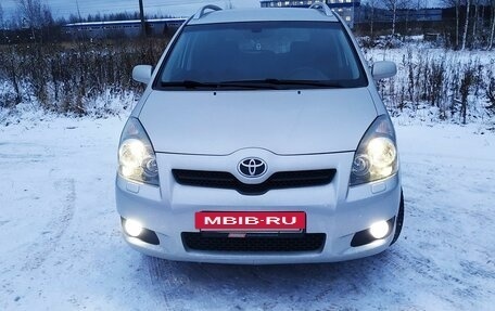 Toyota Corolla Verso I, 2008 год, 970 000 рублей, 26 фотография