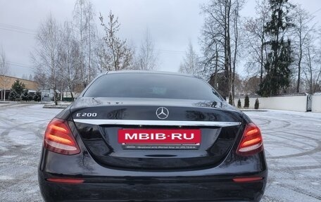 Mercedes-Benz E-Класс, 2016 год, 3 435 000 рублей, 5 фотография