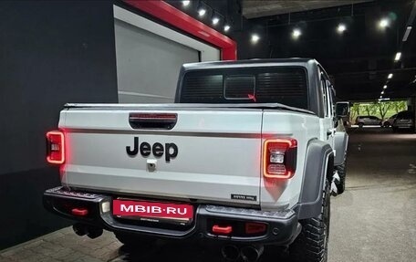 Jeep Gladiator, 2021 год, 7 240 600 рублей, 4 фотография