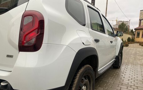 Renault Duster I рестайлинг, 2017 год, 999 999 рублей, 5 фотография