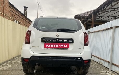 Renault Duster I рестайлинг, 2017 год, 999 999 рублей, 2 фотография