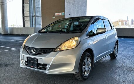 Honda Fit III, 2011 год, 790 000 рублей, 6 фотография