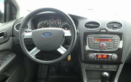 Ford Focus II рестайлинг, 2008 год, 590 000 рублей, 17 фотография