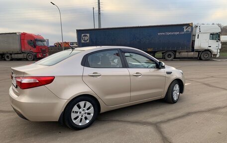 KIA Rio III рестайлинг, 2013 год, 850 000 рублей, 5 фотография