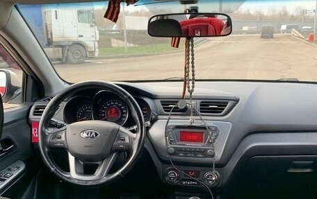 KIA Rio III рестайлинг, 2013 год, 850 000 рублей, 9 фотография