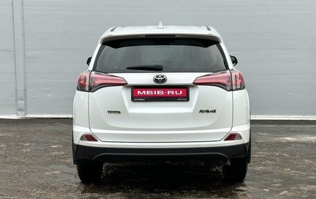 Toyota RAV4, 2018 год, 2 745 000 рублей, 4 фотография