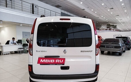 Renault Kangoo II рестайлинг, 2014 год, 1 225 000 рублей, 10 фотография