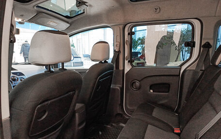 Renault Kangoo II рестайлинг, 2014 год, 1 225 000 рублей, 16 фотография