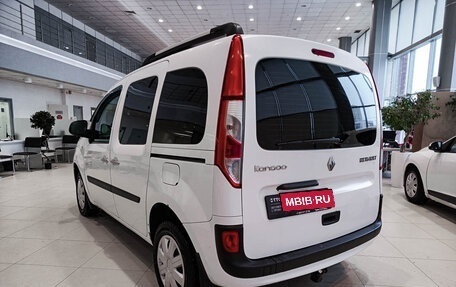 Renault Kangoo II рестайлинг, 2014 год, 1 225 000 рублей, 11 фотография