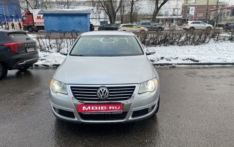 Volkswagen Passat B6, 2008 год, 800 000 рублей, 2 фотография