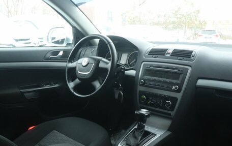 Skoda Octavia, 2012 год, 854 000 рублей, 9 фотография