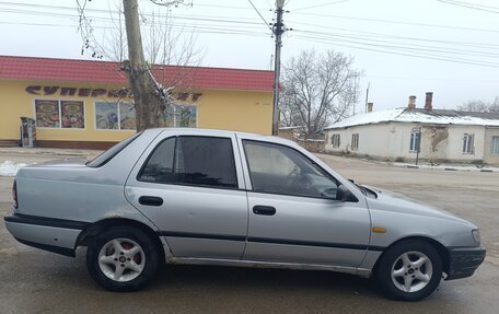 Nissan Sunny N14, 1993 год, 167 000 рублей, 3 фотография