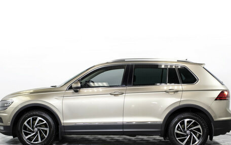 Volkswagen Tiguan II, 2018 год, 2 095 000 рублей, 8 фотография