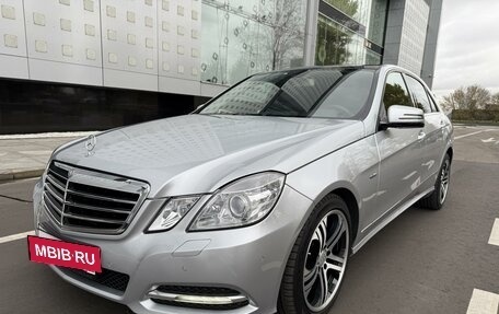 Mercedes-Benz E-Класс, 2011 год, 1 730 000 рублей, 16 фотография