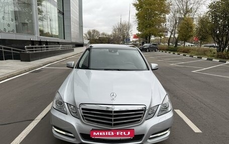 Mercedes-Benz E-Класс, 2011 год, 1 730 000 рублей, 11 фотография